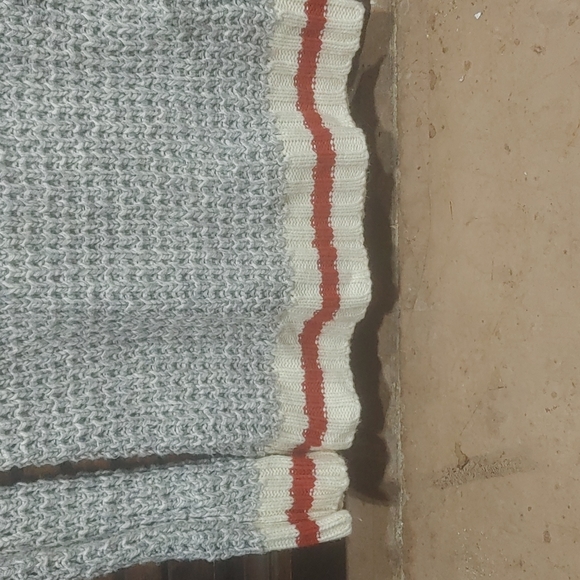 Blue note knitted sweater - Picture 2 of 4